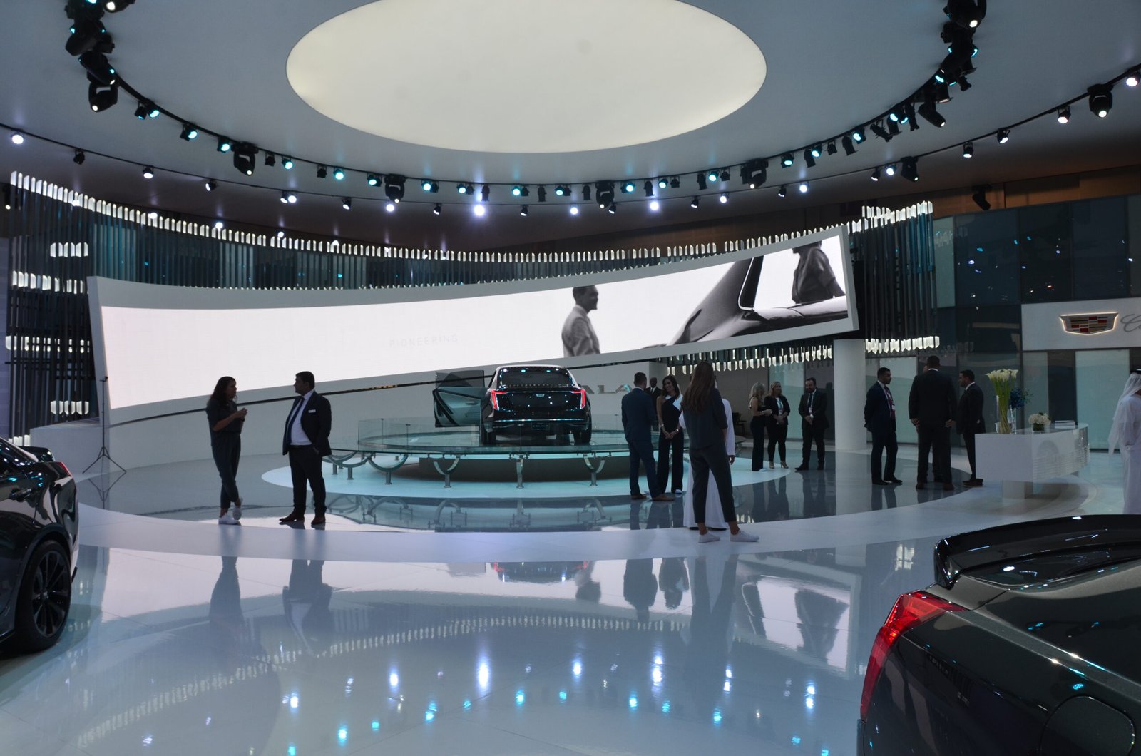 DUBAI MOTOR SHOW